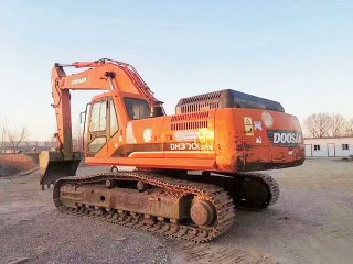 Doosan DH370-9 Excavator