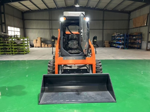 skid steer 